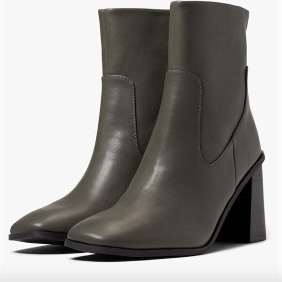 Dolce Vita DV Milana Ankle Boot Heeled Booties Leather Back Zip Gray Size 8.5 - Picture 2 of 8